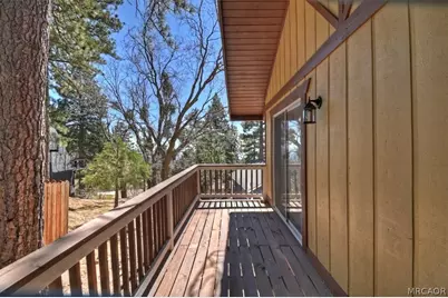 30573 Live Oak Drive, Running Springs, CA 92382 - Photo 24