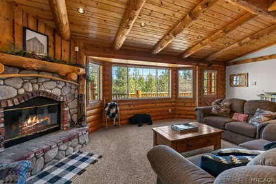 487 Villa Grove Avenue, Big Bear City, CA 92314 - Photo 10