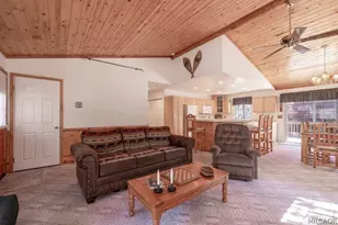 1030 Jasper Dr, Big Bear City, CA 92314 - Photo 8