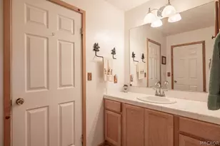 1030 Jasper Dr, Big Bear City, CA 92314 - Photo 14