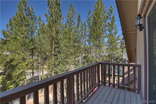 850 Alpenweg Dr, Big Bear City, CA 92314 - Photo 24