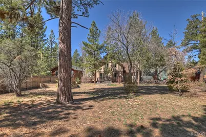 850 Alpenweg Drive, Big Bear City, CA 92314 - Photo 34