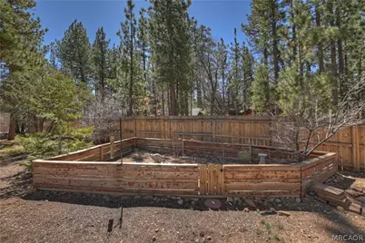 850 Alpenweg Drive, Big Bear City, CA 92314 - Photo 32