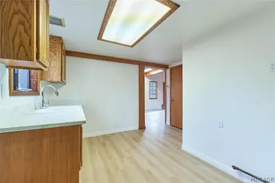 805 W Big Bear Blvd Boulevard, Big Bear City, CA 92314 - Photo 18