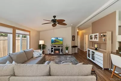 391 Montclair Drive #158, Big Bear City, CA 92314 - Photo 6