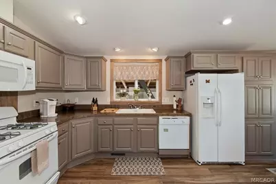 391 Montclair Drive #158, Big Bear City, CA 92314 - Photo 14