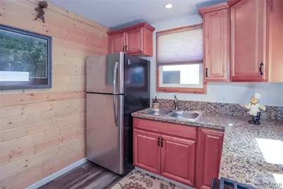 154 Leonard Lane, Sugarloaf, CA 92386 - Photo 16