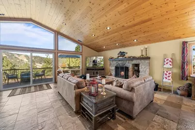 1536 Wolf Road, Big Bear City, CA 92314 - Photo 20