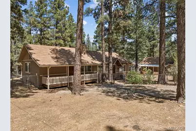 2013 Cedar Lane, Big Bear City, CA 92314 - Photo 2
