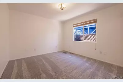 457 E Mountain View Boulevard, Big Bear City, CA 92314 - Photo 40