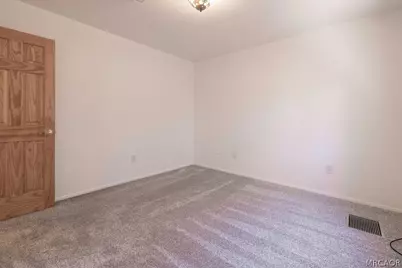 457 E Mountain View Boulevard, Big Bear City, CA 92314 - Photo 42