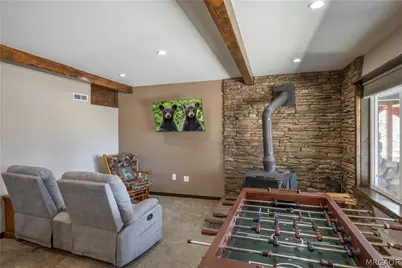 43656 Ridge Crest Drive, Big Bear Lake, CA 92315 - Photo 16