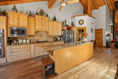 1925 Baldwin Lake Road, Big Bear City, CA 92314 - Photo 14