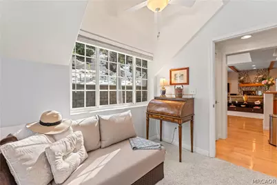 197 Massive Road, Lake Arrowhead, CA 92352 - Photo 18