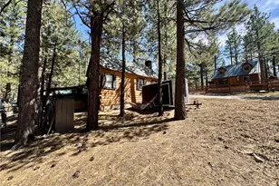 209 Dawn Dr, Big Bear City, CA 92314 - Photo 26