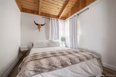 855 Highland Lane, Big Bear Lake, CA 92315 - Photo 16