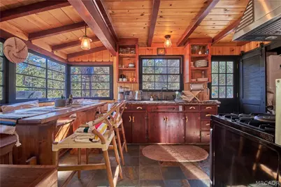 38598 Talbot Drive, Big Bear Lake, CA 92315 - Photo 14