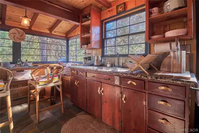 38598 Talbot Drive, Big Bear Lake, CA 92315 - Photo 16