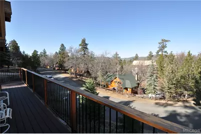 1419 Klamath Road, Big Bear City, CA 92314 - Photo 4
