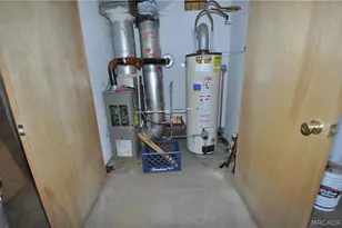 1419 Klamath Rd, Big Bear City, CA 92314 - Photo 32