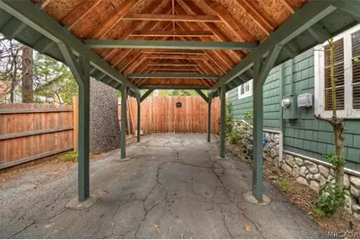 295 Sunset Drive, Lake Arrowhead, CA 92352 - Photo 42