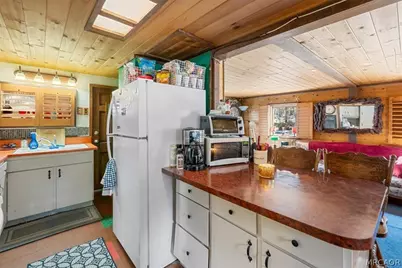 42596 Willow Avenue, Big Bear Lake, CA 92315 - Photo 8