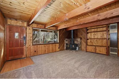 598 Maple Lane, Sugarloaf, CA 92386 - Photo 6