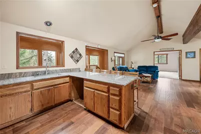 39470 Lake Drive, Big Bear Lake, CA 92315 - Photo 14