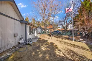 332 W Meadow Ln, Big Bear City, CA 92314 - Photo 38