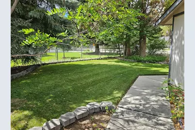 332 W Meadow Lane, Big Bear City, CA 92314 - Photo 2