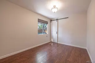 562 Wabash Ln, Sugarloaf, CA 92386 - Photo 14