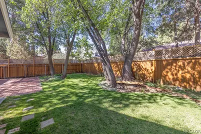 562 Wabash Lane, Sugarloaf, CA 92386 - Photo 30