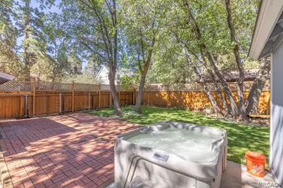 562 Wabash Lane, Sugarloaf, CA 92386 - Photo 24