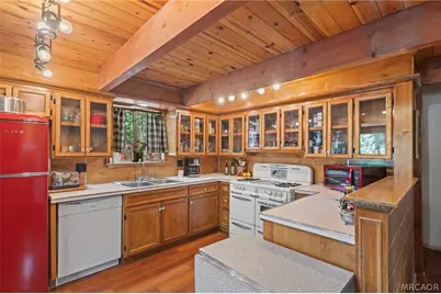 2160 Mariposa Lane, Big Bear City, CA 92314 - Photo 10