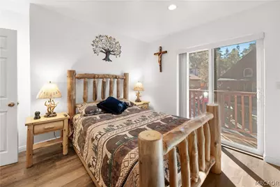 195 Vista Lane, Sugarloaf, CA 92386 - Photo 30