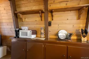 1029 Sequoia Dr, Big Bear City, CA 92314 - Photo 4