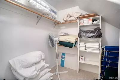 196 B Lane, Lake Arrowhead, CA 92352 - Photo 22