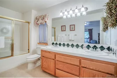 196 B Lane, Lake Arrowhead, CA 92352 - Photo 20