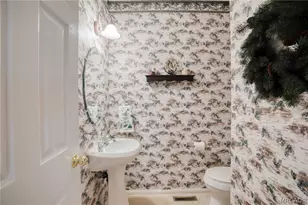 196 B Ln, Lake Arrowhead, CA 92352 - Photo 16