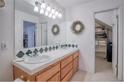 196 B Lane, Lake Arrowhead, CA 92352 - Photo 20