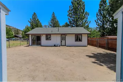 1084 Hugo Lane, Big Bear City, CA 92314 - Photo 26