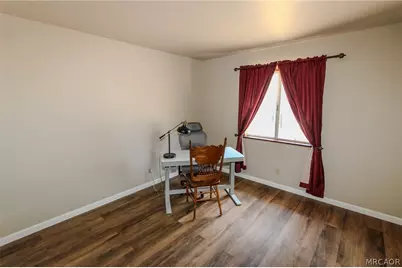 1084 Hugo Lane, Big Bear City, CA 92314 - Photo 18