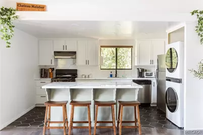 1409 Malabar Way, Big Bear City, CA 92314 - Photo 20