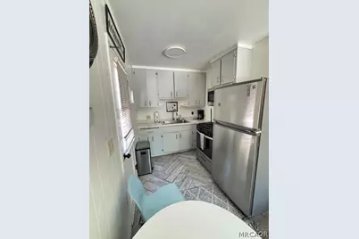 816 W Rainbow Boulevard, Big Bear City, CA 92314 - Photo 6