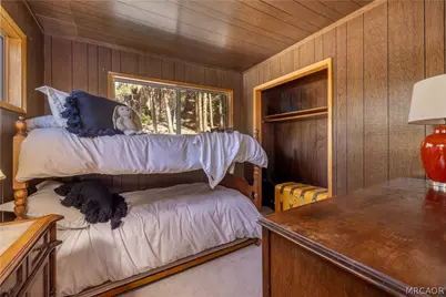 1109 Brookside Lane, Fawnskin, CA 92333 - Photo 22