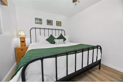 804 Robinhood Boulevard, Big Bear City, CA 92314 - Photo 10