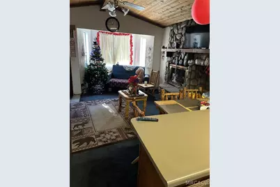 309 W Meadow Lane, Big Bear City, CA 92314 - Photo 6