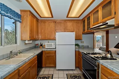 1019 Fawnskin Drive, Fawnskin, CA 92333 - Photo 14