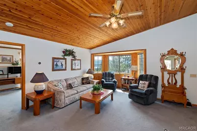 1019 Fawnskin Drive, Fawnskin, CA 92333 - Photo 12