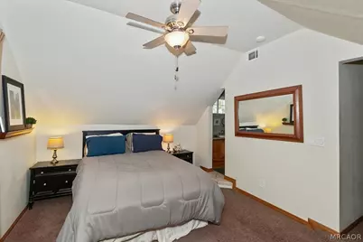 23723 Hillside Drive, Crestline, CA 92325 - Photo 22